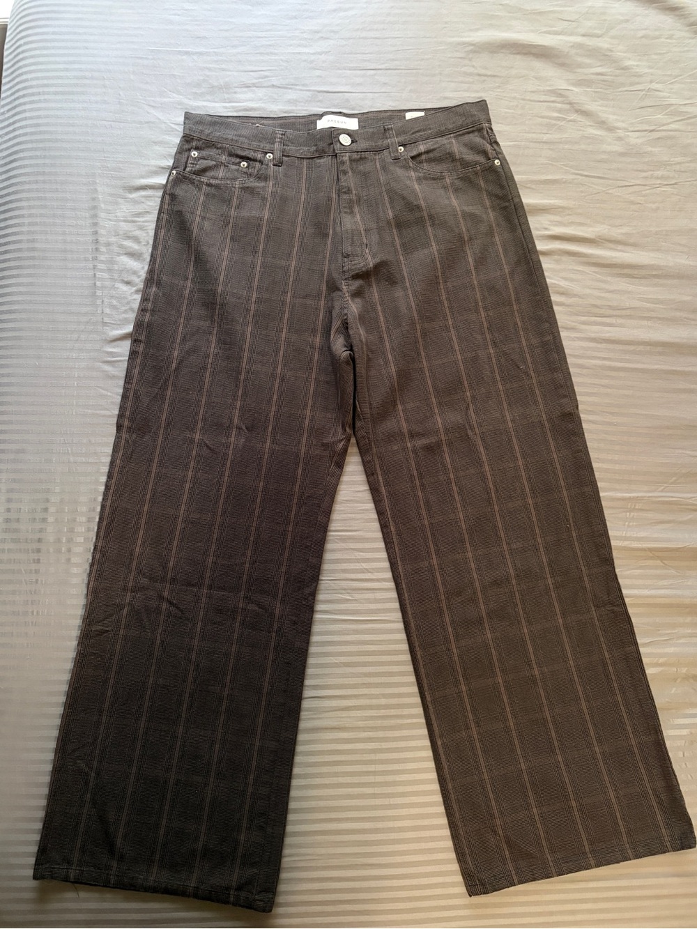 PacSun Men's Bootcut Pinstripe Jeans in Dark Gray